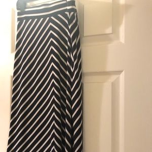 NWOT The Limited navy and white striped maxi skirt